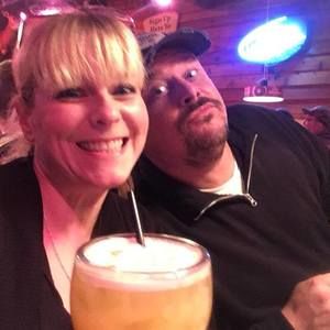 Meet your Posher, Malinda